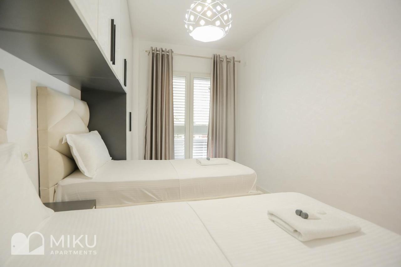 Miku Apartment-Brand New At Wilson Square Tirana Esterno foto